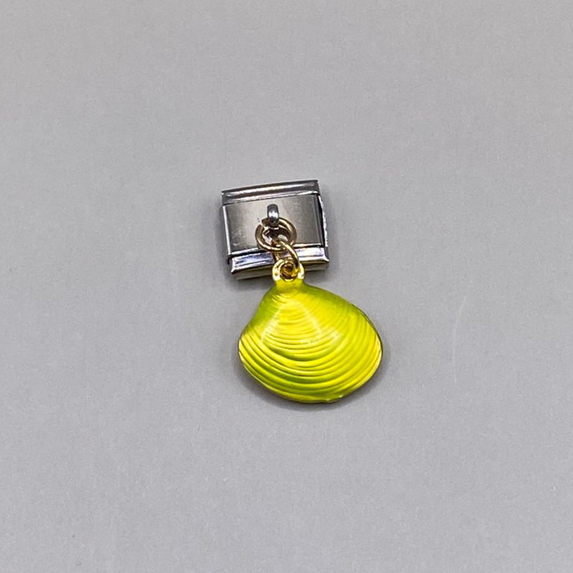 Charm Ostra